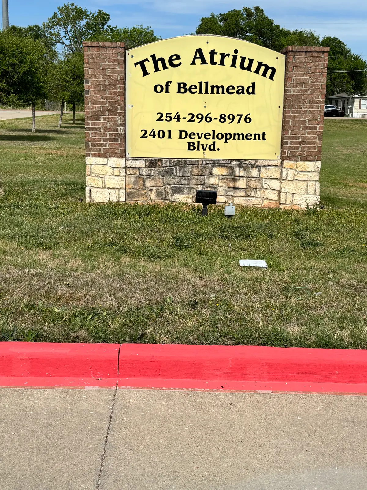 Renewed curb line after repair at a commercial property